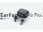 新的Air Pro 3耳塞。(来源: EarFun)