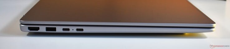 左侧:HDMI, USB-A 3.2 Gen 1, 2x USB-C 3.2 Gen 2