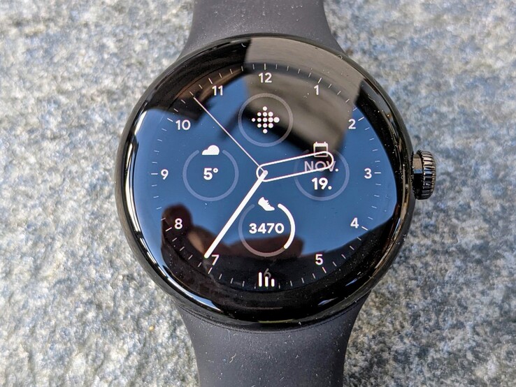 谷歌Pixel Watch的外壳由不锈钢制成。