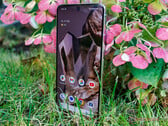 Pixel 8 Pro 在 2023 年 12 月的更新中获得了近 40 项修复。(图片来源：Notebookcheck）