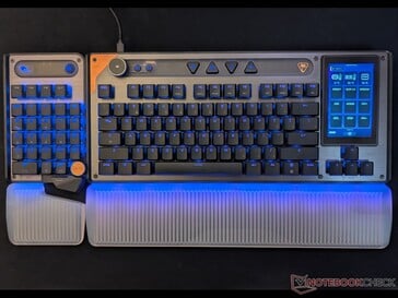 使用 Command KP7 键盘与 Command KB7 键盘配合使用。