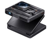 Aurzen Zip Pro 口袋投影仪采用紧凑的折叠式设计,可提供 1080p 分辨率输出。