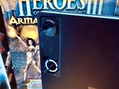 联想Legion Tab 5 是一款结构紧凑、运行速度极快的游戏平板电脑，但在功能方面还可以更加灵活。