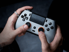 Scuf Omega 是 PS5 游戏机的高级控制器。