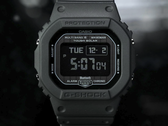 卡西欧 G-Shock GW-BX5600-1A1 显示屏特写，背景为深色。