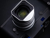Light Lens Lab 35 mm APO 镜头旨在与徕卡最出色的 35 mm M 系列镜头一较高下。