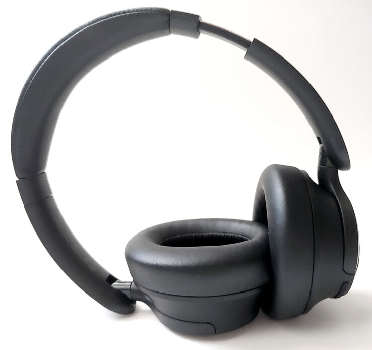 OneOdio Focus A1 Pro。