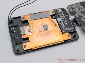 众泰 Zbox pico PI430AJ 的冷却装置