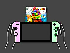 手持任天堂 Switch，并展示超级马里奥 3D 世界虚拟游戏卡。