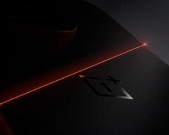 OnePlus 15 在许多市场的售价将高于前代产品。(图片来源：OnePlus）