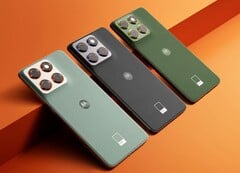 摩托罗拉 Edge 70 是全球最薄的中端智能手机之一。(图片来源：X-Kom）