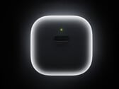 这款 40W 充电器的设计与Apple AirPods 的充电盒相似。图：一张宣传图片，让我们一睹该适配器的风采。