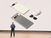 谷歌Pixel 7和Pixel 7 Pro在2022年谷歌IO大会上（来源：谷歌）。