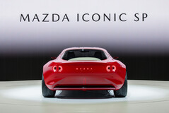 马自达 Iconic SP 概念车的尾灯是 2023 年日本车展上最独特的部分。(图片来源：马自达）