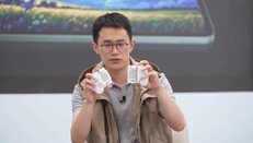 红米游戏控制器由两个独立单元组成。(图片来源：Redmi）