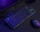 桌面上的 Turtle Beach Vulcan II TKL 键盘和 Burst II Pro 无线游戏鼠标（图片来源：Turtle Beach PR）