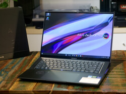 华硕Zenbook Pro 16X OLED，由华硕提供。