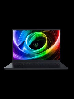 Razer Blade 16 今年更加轻薄(图片来源:Razer)