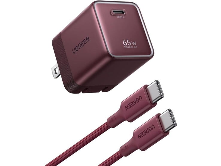 全新勃艮第红配色的 Ugreen Nexode Air 65W 充电器。