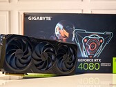 技嘉GeForce RTX 4080 超级游戏 OC 评测