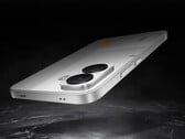 Poco X8 系列现已有四款机型，图中为 Poco X8。