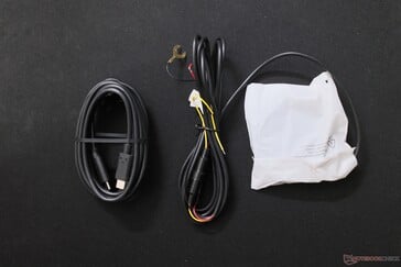 ……搭配完整的 A810 Lite 套装。