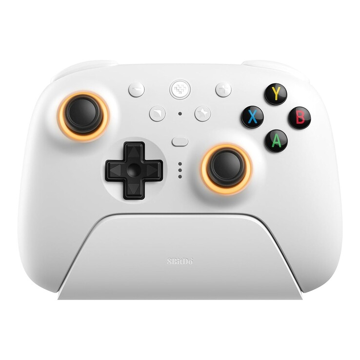 8BitDo Ultimate 2 无线控制器的操作按钮上有彩色字母。(图片来源:8BitDo)