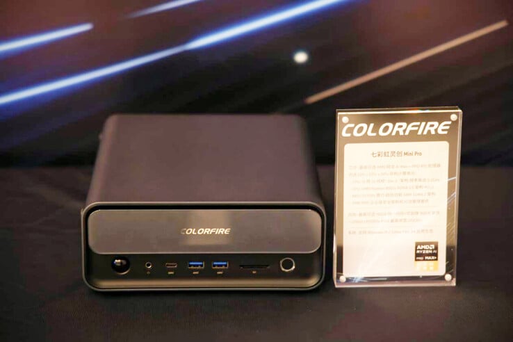 搭载全新AMD Gorgon Halo技术的Colorful Mini Pro迷你电脑已在中国正式发布。 