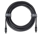 新款 Club3D USB4 数据线长度近 30 英尺