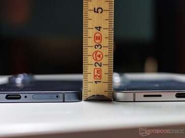 Galaxy S25 边缘厚度（图片来源：Notebookcheck）