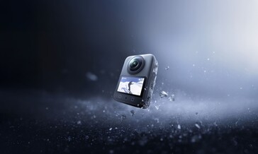 大疆创新 Osmo 360 配有 2 英寸触摸屏（图片来源：DJI）