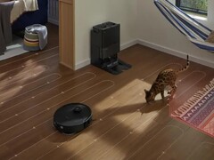 Roborock Qrevo Master 型号是 Qrevo 系列中的顶级型号。(图片来源：Roborock）