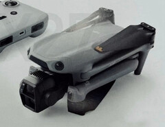 大疆创新 Air 3S 支持 14 档曝光值 (EV),据说动态范围比前代产品更广。(图片来源:Jasper Ellens)