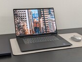 惠普 OmniBook X Flip 16 可折叠电脑评测：豪华配置，中端价格