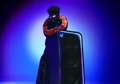 索尼 ULT Tower Max 的高度超过一米。