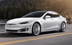 电动特斯拉 Model S（图片来源：Electric Car Home）