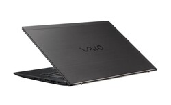 在审查中。Vaio SX14 VJS144X0211A。测试装置由Vaio提供