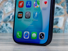 iPhone 17 Pro（图片来源：Daniel Schmidt）