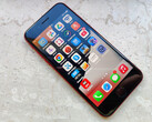 据报道，iPhone SE 4 将采用全新设计。(来源：Florian Schmitt）