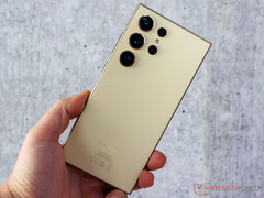 Galaxy S24 Ultra 与去年的机型相比,可能只配备了一个新的摄像头传感器。(图片来源:Notebookcheck)