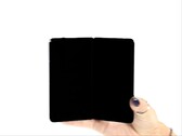 据称，摩托罗拉首款宽折叠屏手机比 Galaxy Z Fold8 和 iPhone Duo 更小。