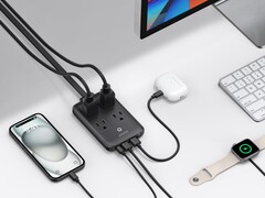 Anker 充电站（8 合 1，20 瓦）体积小巧。(图片来源：Anker） 