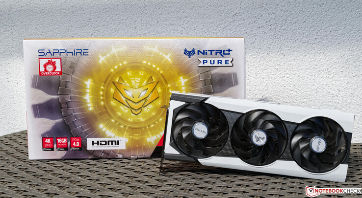 蓝宝石Nitro+ Radeon RX 6950 XT Pure