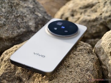 ......作为照相手机也很出色。