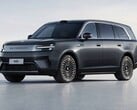小米创始人雷军在技术发布会上一举揭晓了新款SkyNomad EREV SUV,其续航里程最高可达1,060英里