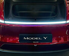 前部 Model Y 灯条可以关闭（图片来源：daltybrewer/X）