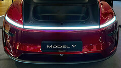 前部 Model Y 灯条可以关闭（图片来源：daltybrewer/X）