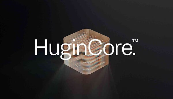 沃尔沃 EX60 采用了最新版本的 HuginCore。该核心计算系统使汽车能够思考、处理和行动。(图片：沃尔沃）。