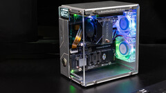 Pironman 5 让Raspberry Pi 5 看起来像一台游戏 PC(图片来源:SunFounder)