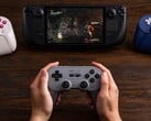 8BitDo Pro 3 控制器可通过蓝牙或 USB 连接到 Steam Deck。(图片来源：8BitDo）